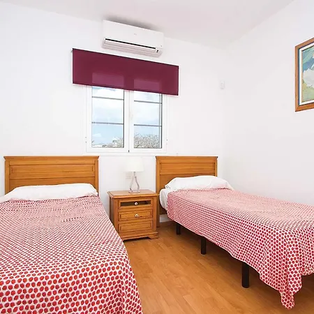 Puerto Del Carmen Sleeps 10 Air Con Wifi Puerto del Carmen (Lanzarote)